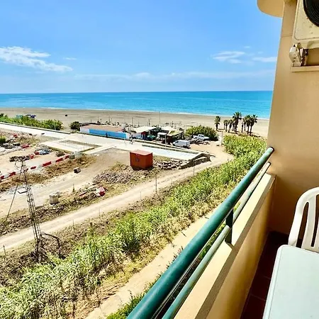 Refugio Con Piscina Junto Al Mar En Apartman *