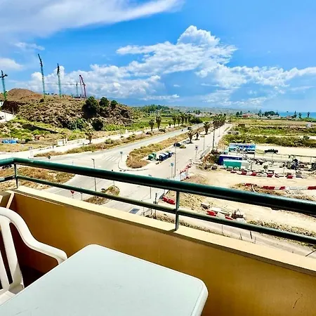 Refugio Con Piscina Junto Al Mar En Benajarafe